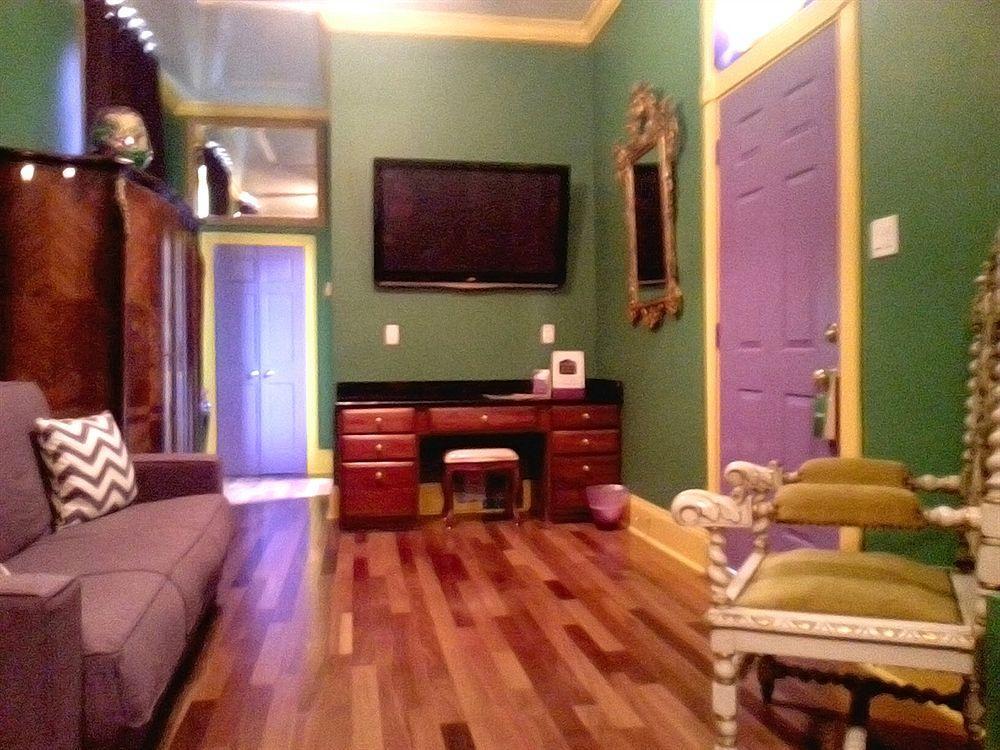 R&B Award Winning B&B - Adult Only Ню Орлиънс Екстериор снимка